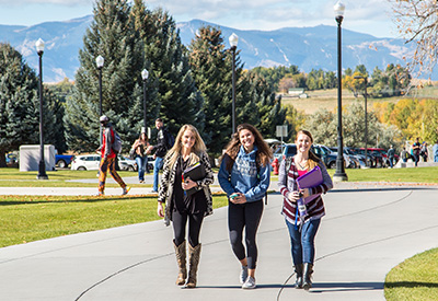Students-On-Campus-Sheridan-College Wyoming students at Sheridan College.