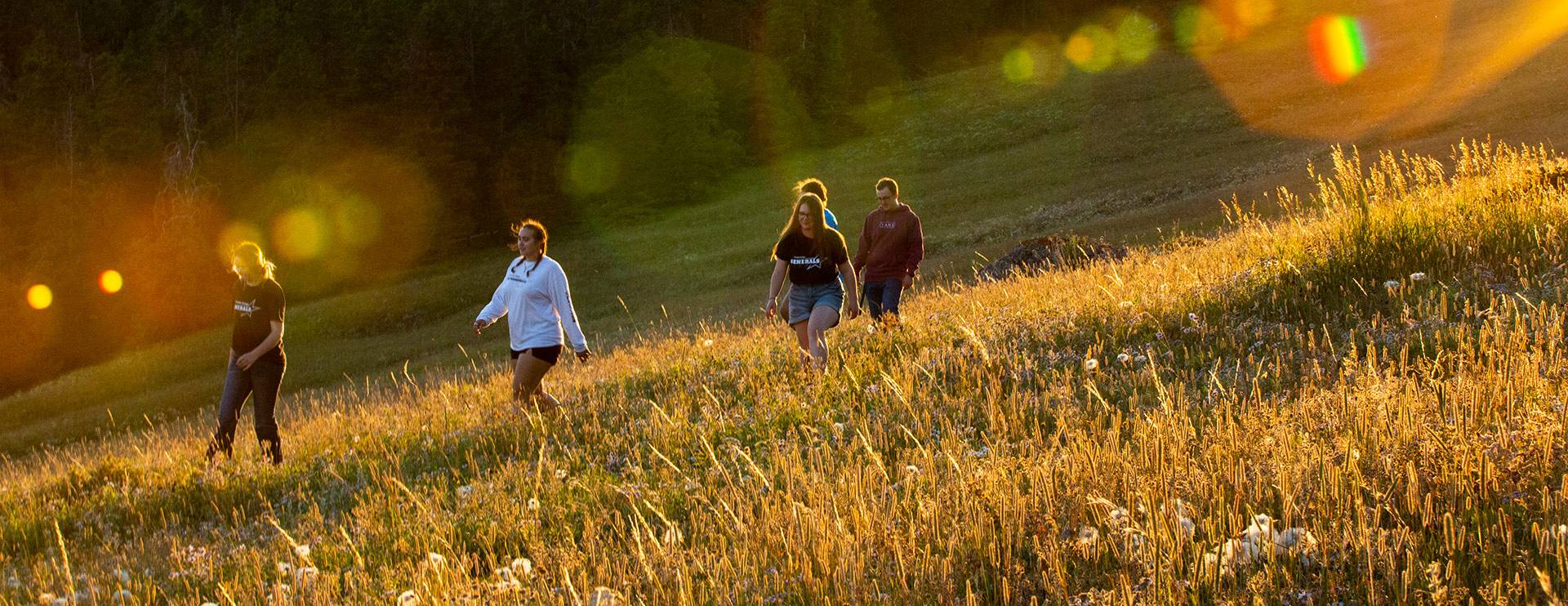 Hiking along Red Grade Road near Sheridan Students hiking near Red Grade Road outside Sheridan