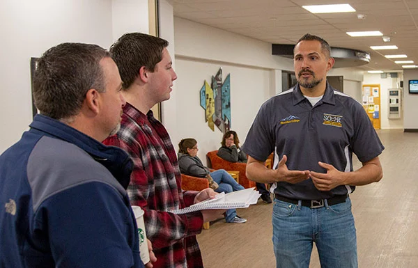 SC-Advising_Joe Joe advising potential students image